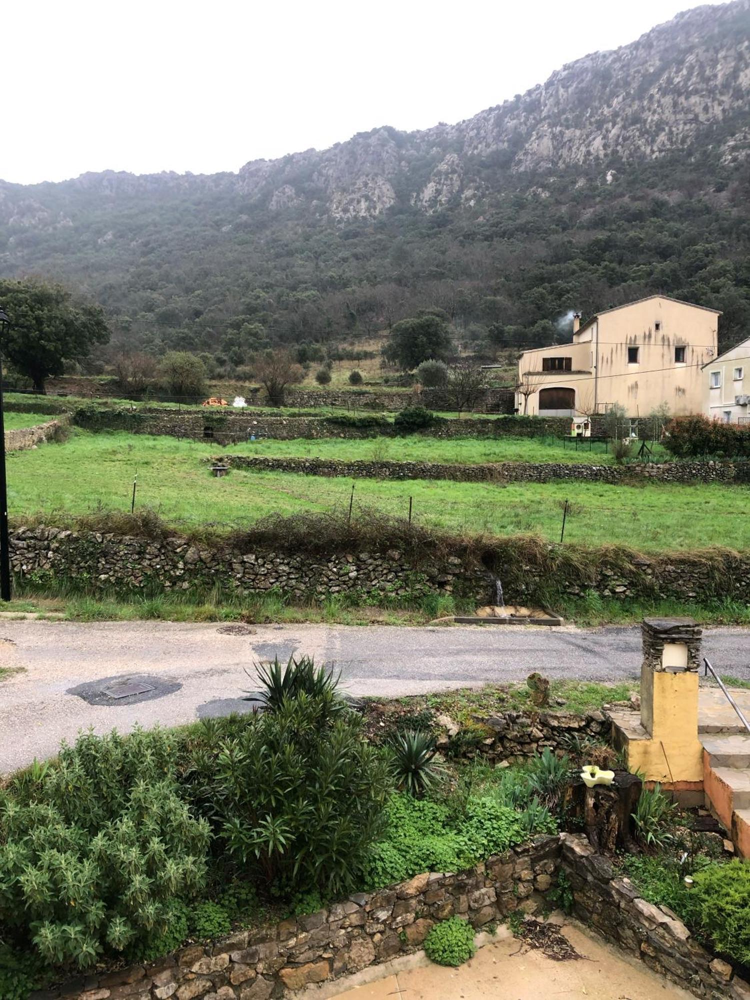 Auberge De La Vallee Saint-Jean-de-Buèges Eksteriør billede